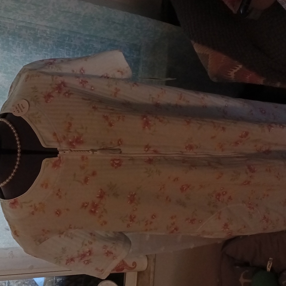 Miss Elaine zip up lounge dress nwt❤️❤️